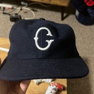 Retro Uconn Hat